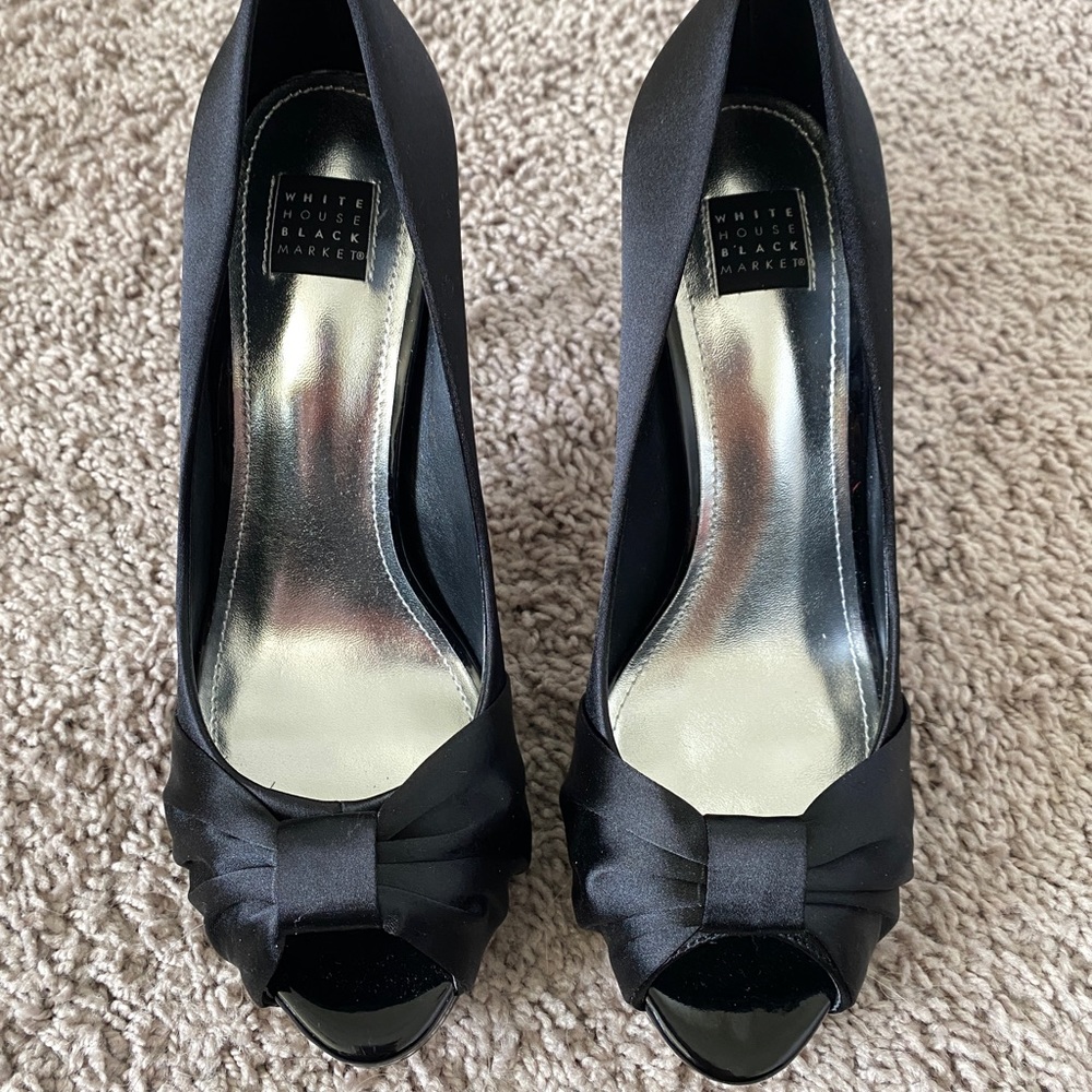 *NEW* Peep toe heels